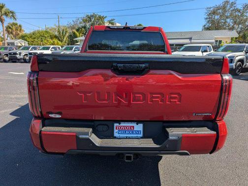2025 Toyota Tundra Hybrid Platinum
