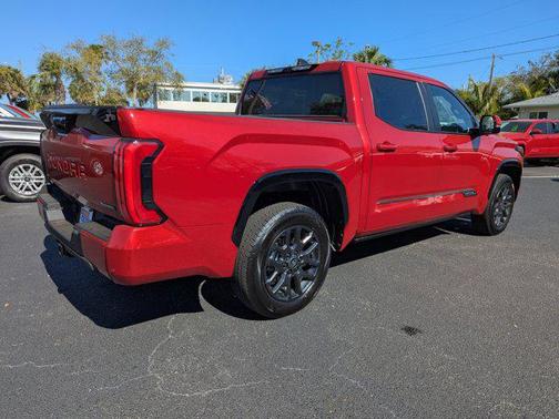 2025 Toyota Tundra Hybrid Platinum