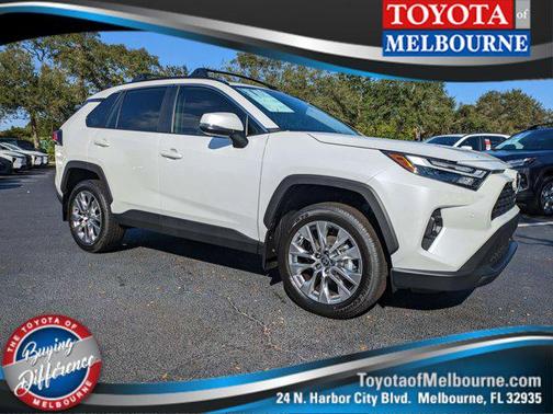 2025 Toyota RAV4 XLE Premium