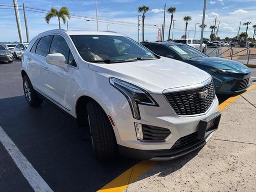 2020 Cadillac XT5 Premium Luxury