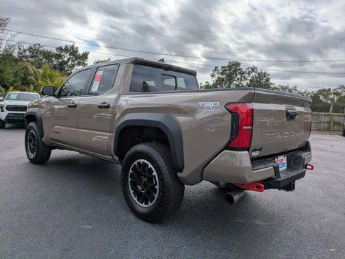 2026 Toyota Tacoma Hybrid TRD Off Road