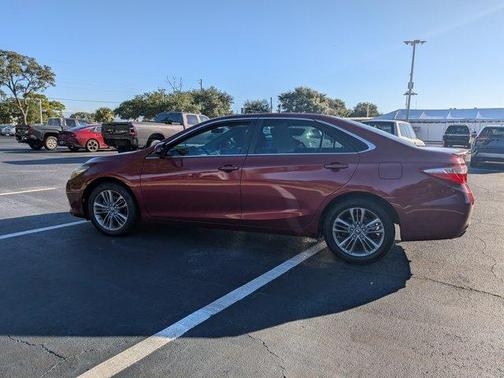 2017 Toyota Camry SE