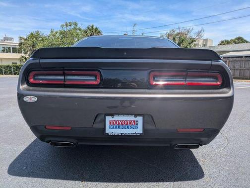 Granite Pearlcoat 2023 Dodge Challenger R/T