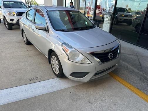 2017 Nissan Versa 1.6 SV