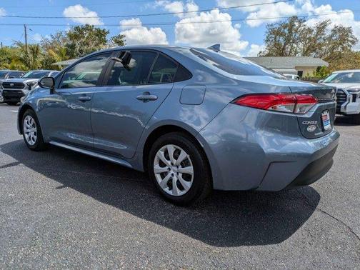 2024 Toyota Corolla Hybrid LE