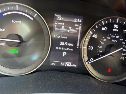 2016 Lexus ES 300h Base