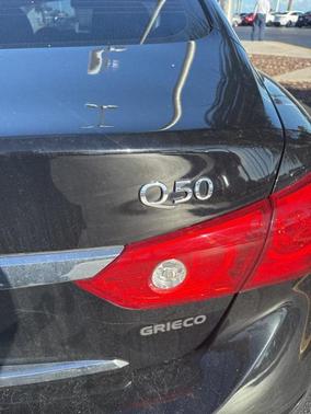 2017 INFINITI Q50 3.0t Signature Edition