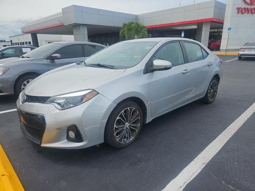 2015 Toyota Corolla S Plus