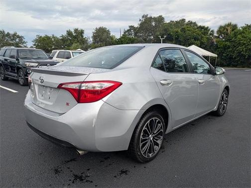 2015 Toyota Corolla S Plus