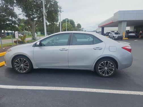 2015 Toyota Corolla S Plus