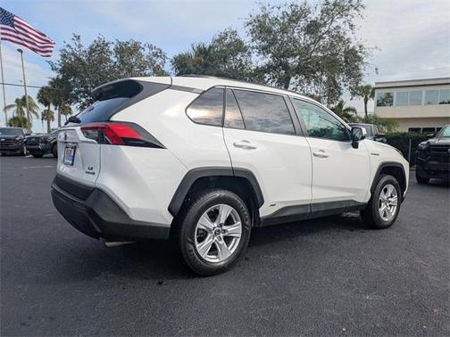 2019 Toyota RAV4 Hybrid LE