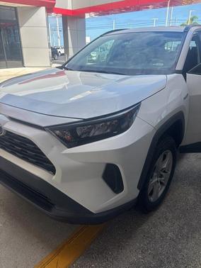 2019 Toyota RAV4 Hybrid LE