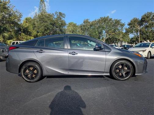2019 Toyota Prius LE