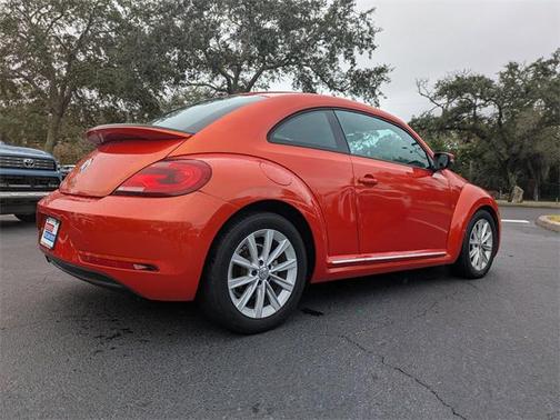 2018 Volkswagen Beetle 2.0T S