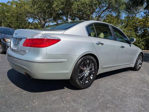 2011 Hyundai Genesis 3.8