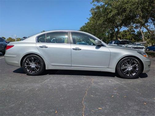 2011 Hyundai Genesis 3.8