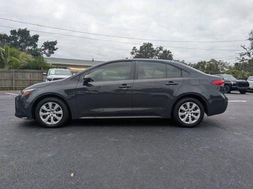 2023 Toyota Corolla Hybrid LE