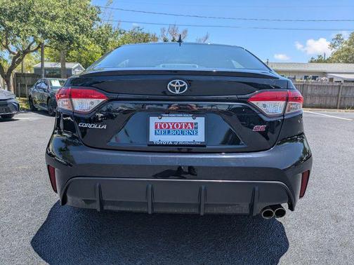 Midnight Black Metallic 2024 Toyota Corolla SE