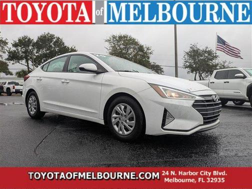 2020 Hyundai ELANTRA SE