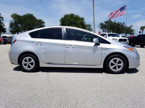 2013 Toyota Prius Two