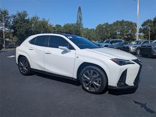 2024 Lexus UX 250h F SPORT Handling