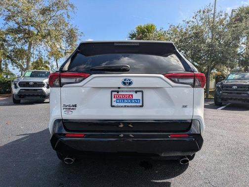 2023 Toyota RAV4 Prime SE