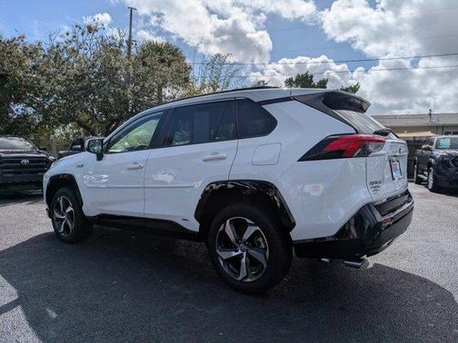 2023 Toyota RAV4 Prime SE