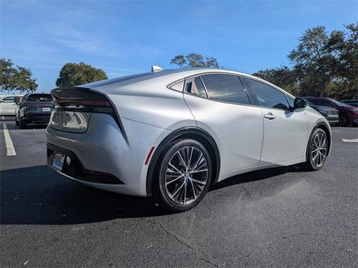 2023 Toyota Prius LE