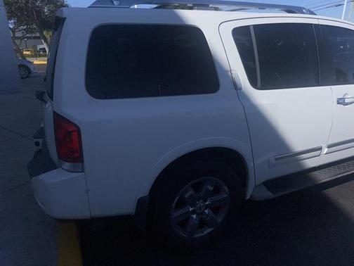 2010 Nissan Armada Platinum