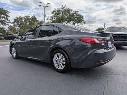 Underground 2025 Toyota Camry LE