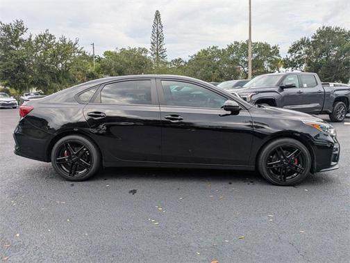 2021 Kia Forte FE