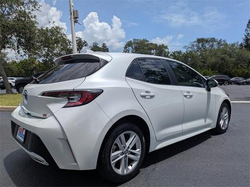 2022 Toyota Corolla Hatchback SE