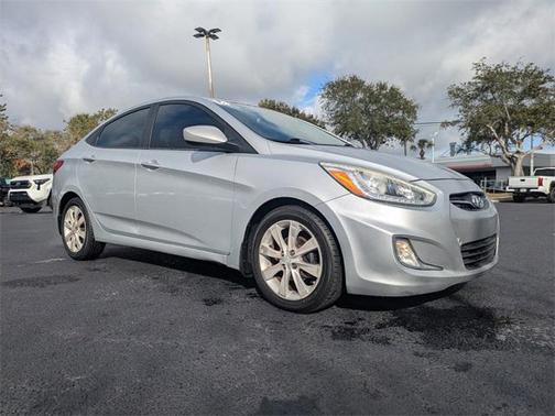 2014 Hyundai Accent GLS