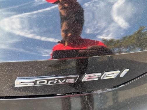 2022 BMW X2 sDrive28i