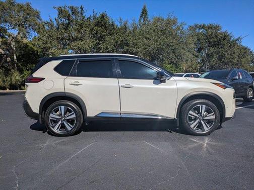 2022 Nissan Rogue Platinum