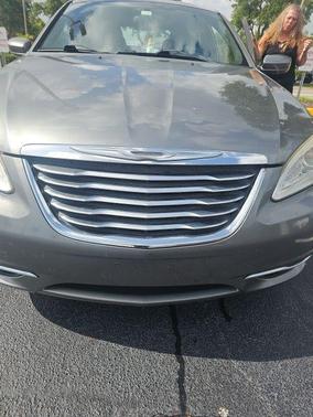 SAPPHIRE CRYSTAL 2011 Chrysler 200 Touring