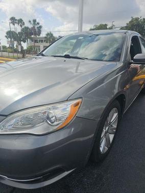 SAPPHIRE CRYSTAL 2011 Chrysler 200 Touring