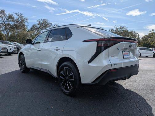 2026 Toyota bZ XLE Plus