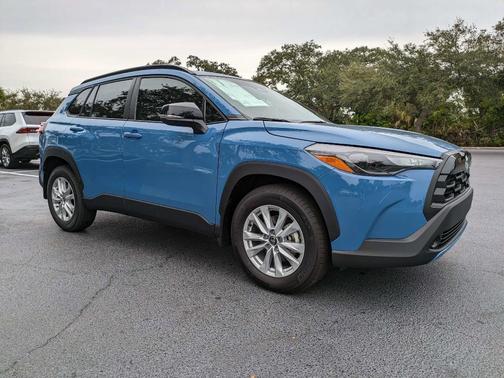 2026 Toyota Corolla Cross LE