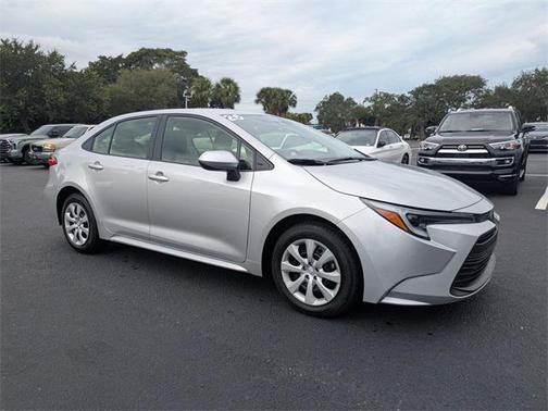 2025 Toyota Corolla Hybrid LE