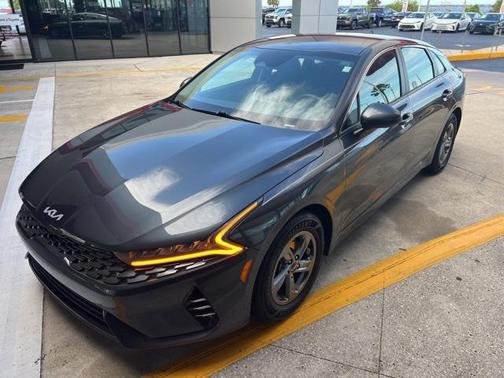2022 Kia K5 LXS