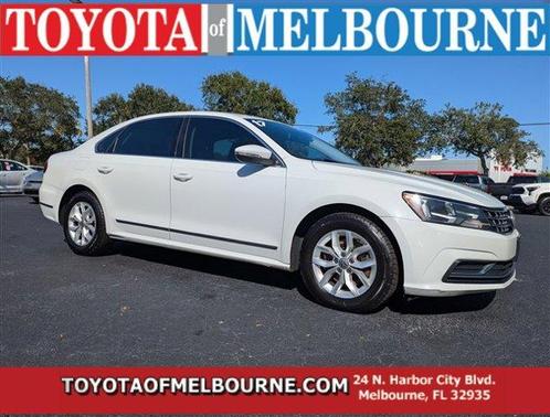 2017 Volkswagen Passat 1.8T S