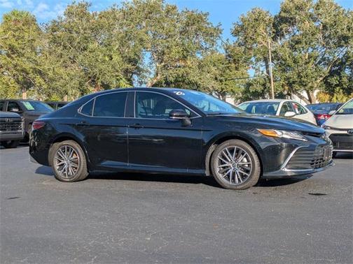 2023 Toyota Camry XLE