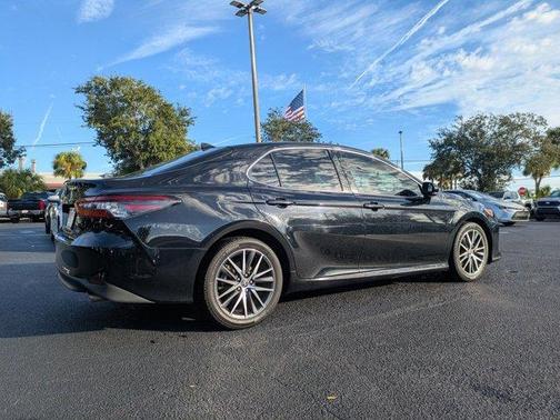 2023 Toyota Camry XLE