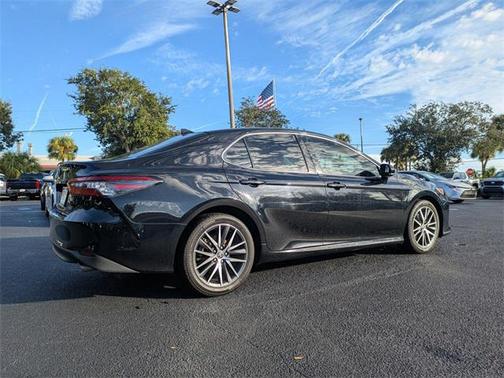 2023 Toyota Camry XLE