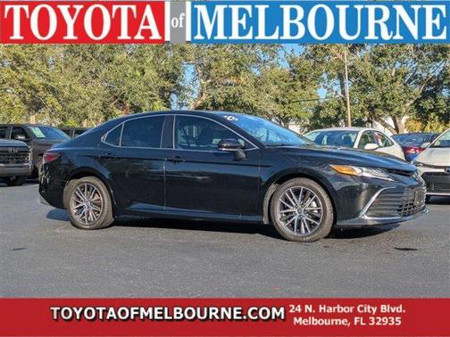 2023 Toyota Camry XLE
