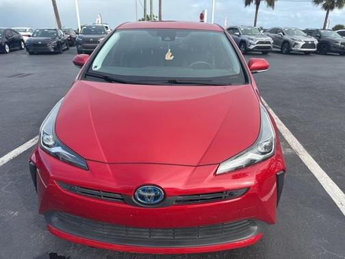 2019 Toyota Prius XLE