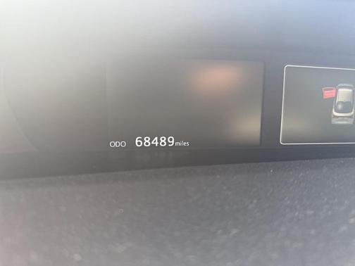 2019 Toyota Prius XLE