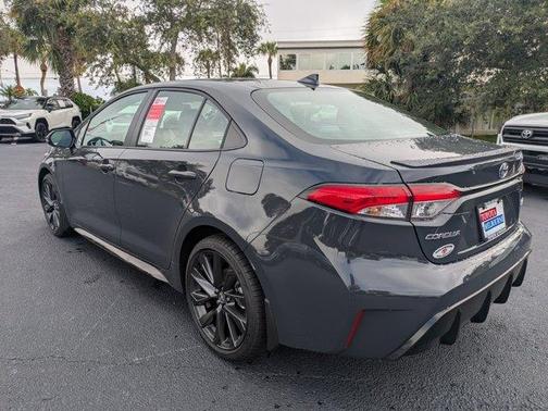 2025 Toyota Corolla SE
