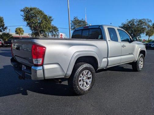 2017 Toyota Tacoma SR5